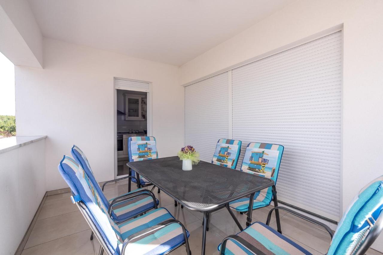 ורסי Apartments Sandrina מראה חיצוני תמונה